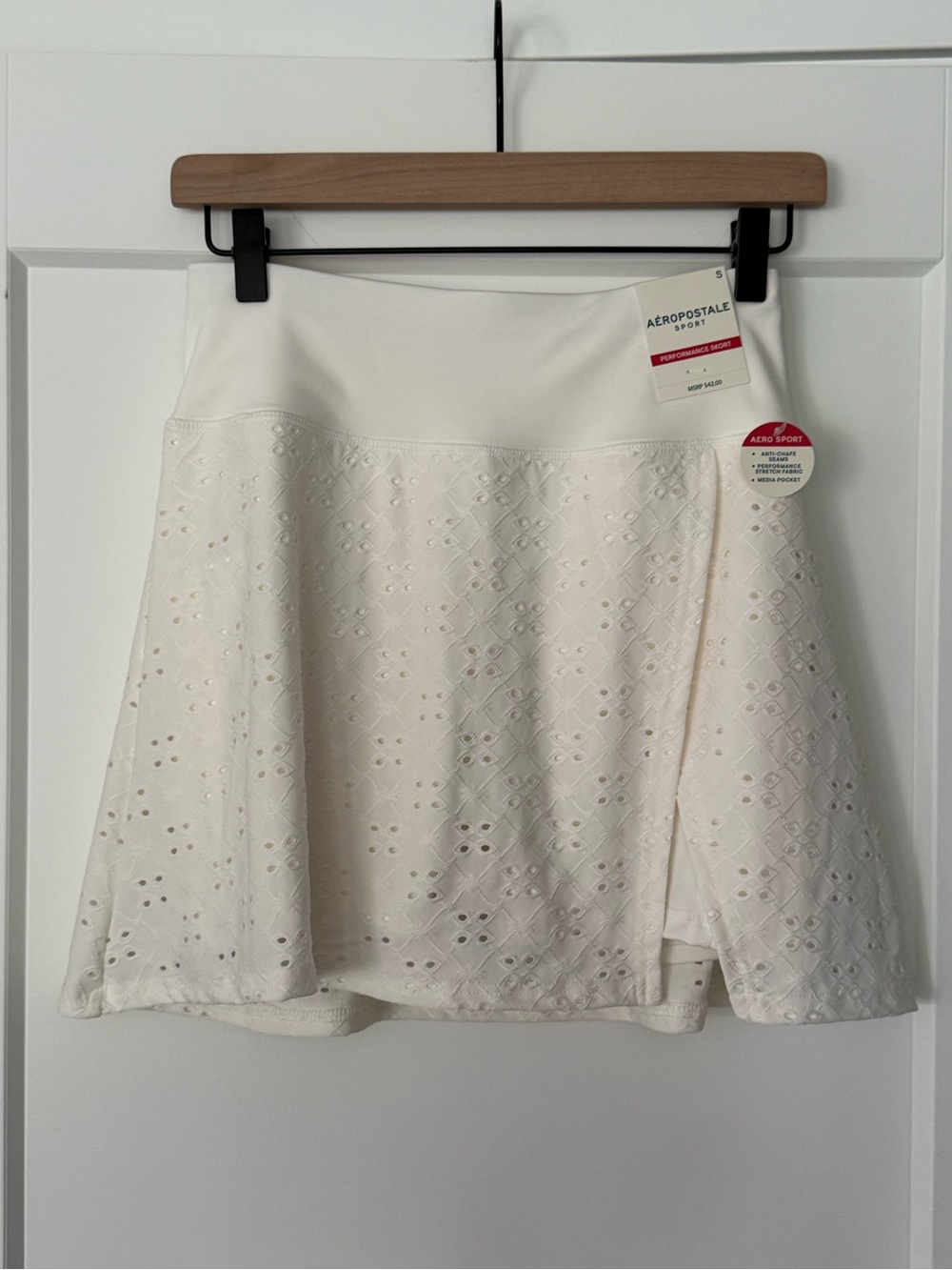 Aeropostale Cream Eyelet Skirt with shorts